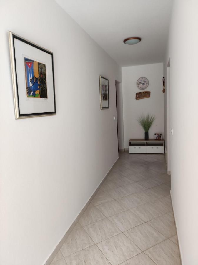 Apartments Erenda Fuskulin Bagian luar foto