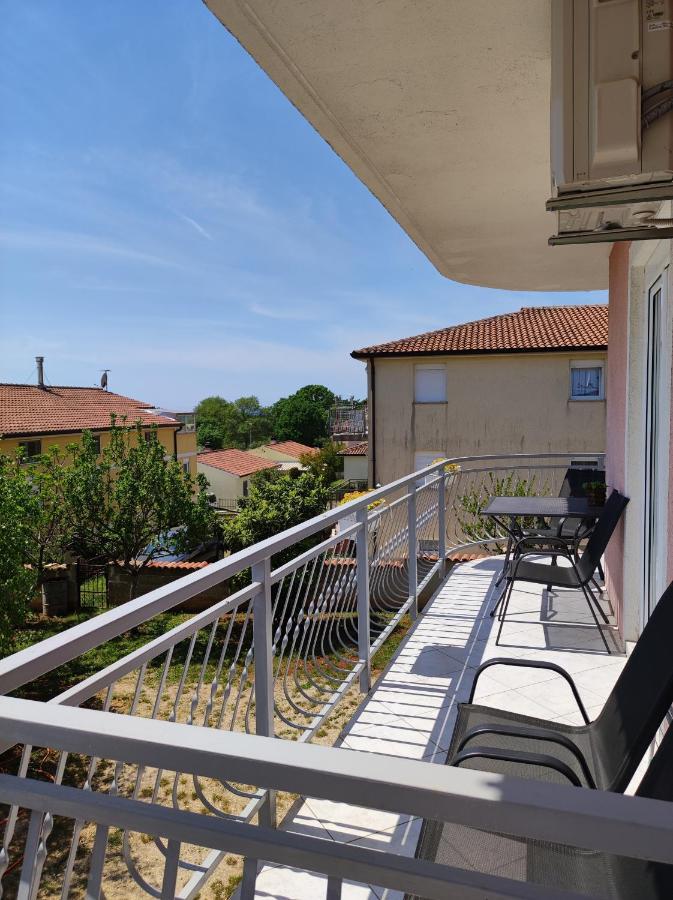 Apartments Erenda Fuskulin Bagian luar foto
