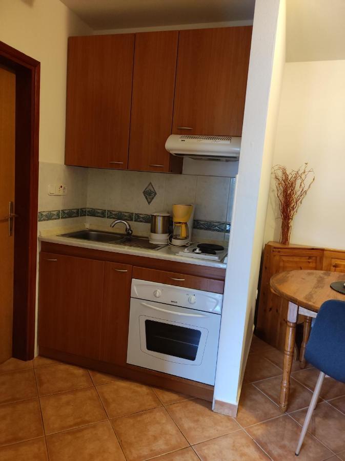 Apartments Erenda Fuskulin Bagian luar foto